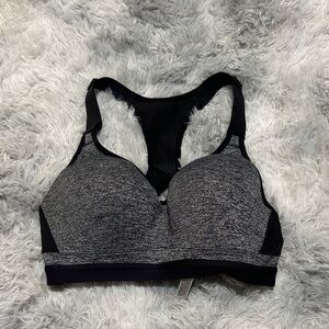 Victoria Sport sports bra